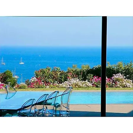 Comfortable Hotel Saint-Raphaël